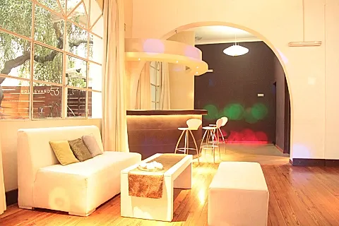 Boulevard 53 2