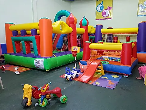 Tremenditos Salón de Eventos 4
