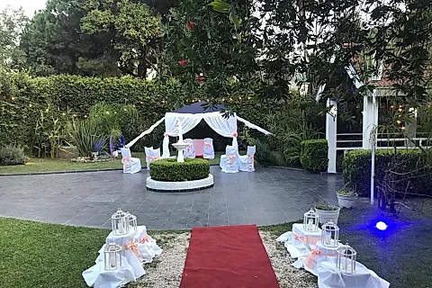 Grand House 4