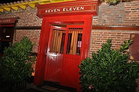 Seven Eleven 2