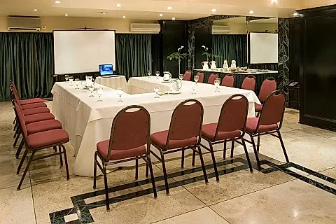Hotel Presidente 4