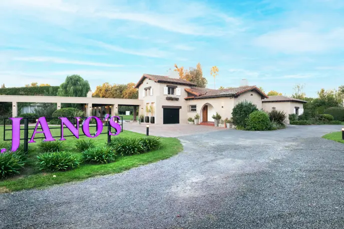 Jano's Bella Vista II