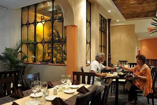 Benedetto Resorts Café 4