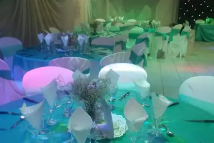 Cansula Salón de Fiesta 4