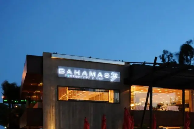 Bahamas Restaurant & Bar 2