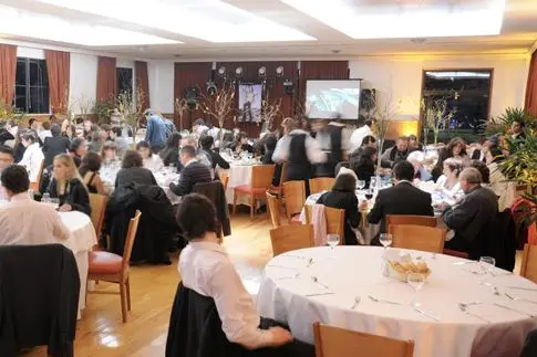Salón Los Ingleses 2